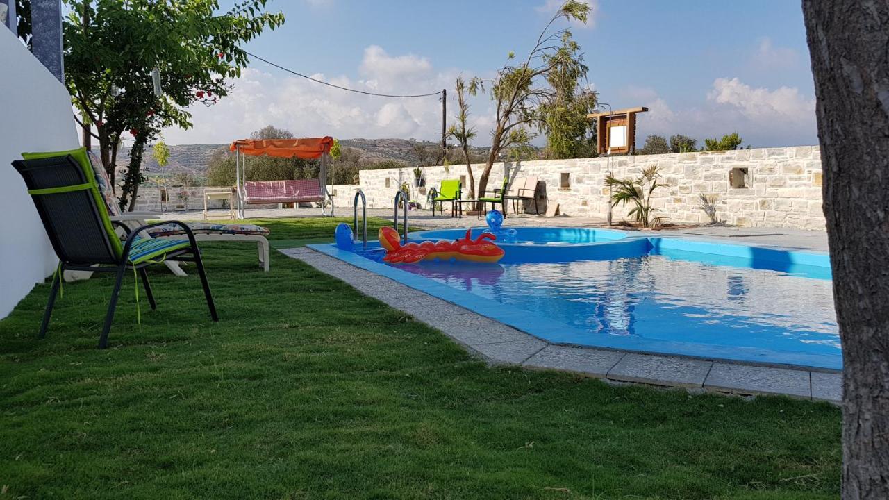 Villa Zahner Pitsidia Bagian luar foto